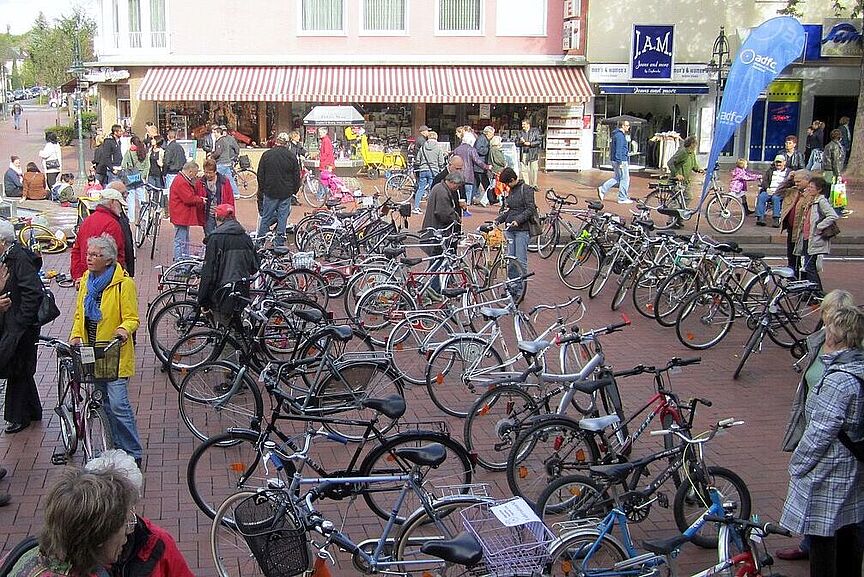 Platz auf gebrauchte Fahrräder gekauft und verkauft werden